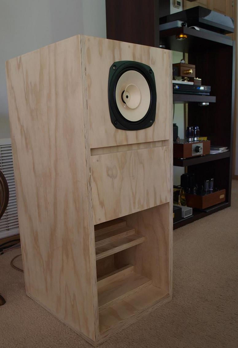Fostex FE206En Back-Loaded Horn Loudspeaker Enclosure