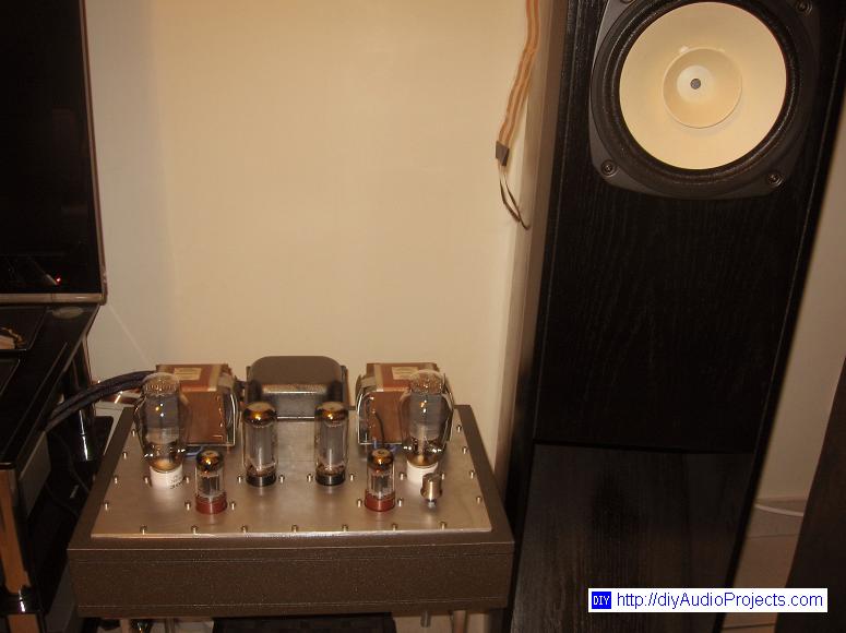 First Listening - 300B Single-Ended-Triode (SET) Amplifier with Fostex FE207E Double Horn Speakers